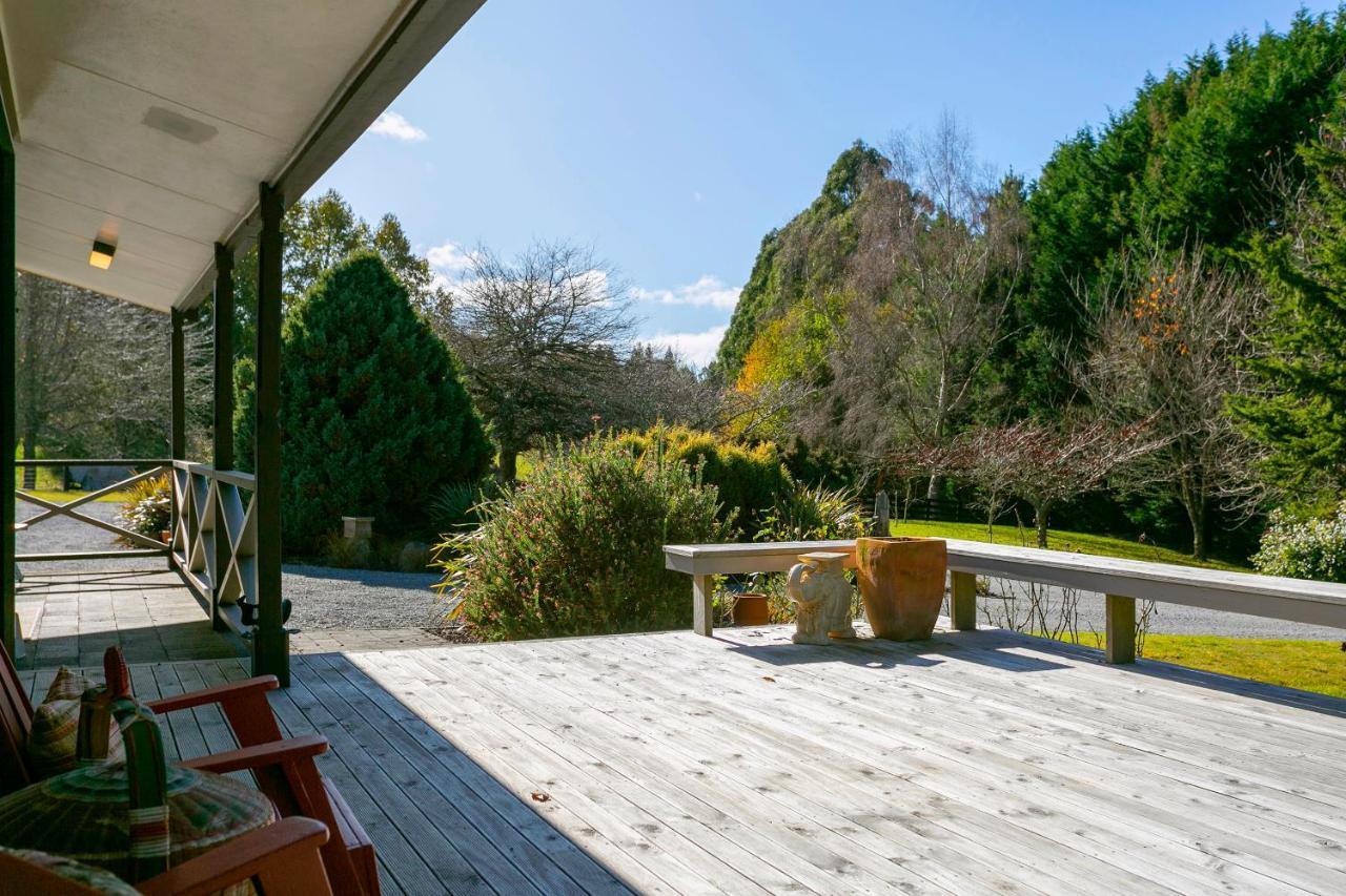 Lupin Lodge Bed & Breakfast 陶波 外观 照片